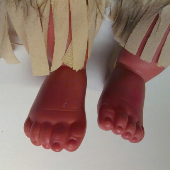 Babydoll Southwestern Culture Doll baby in American Native design outfit - Picture 6 of 9